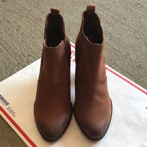 NWT Steven by Steve Madden Shelbi Leather Boots